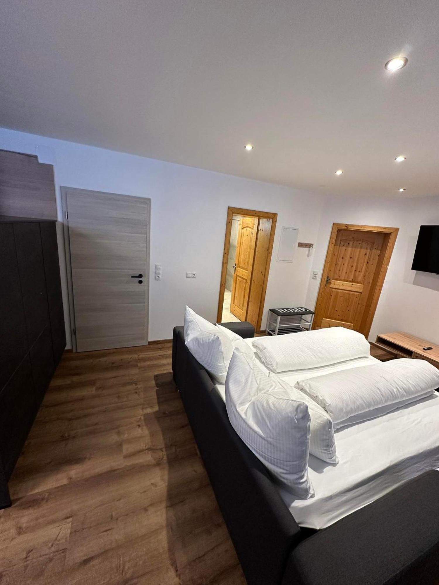 Deluxe Apart Bader Ehrwald Zewnętrze zdjęcie