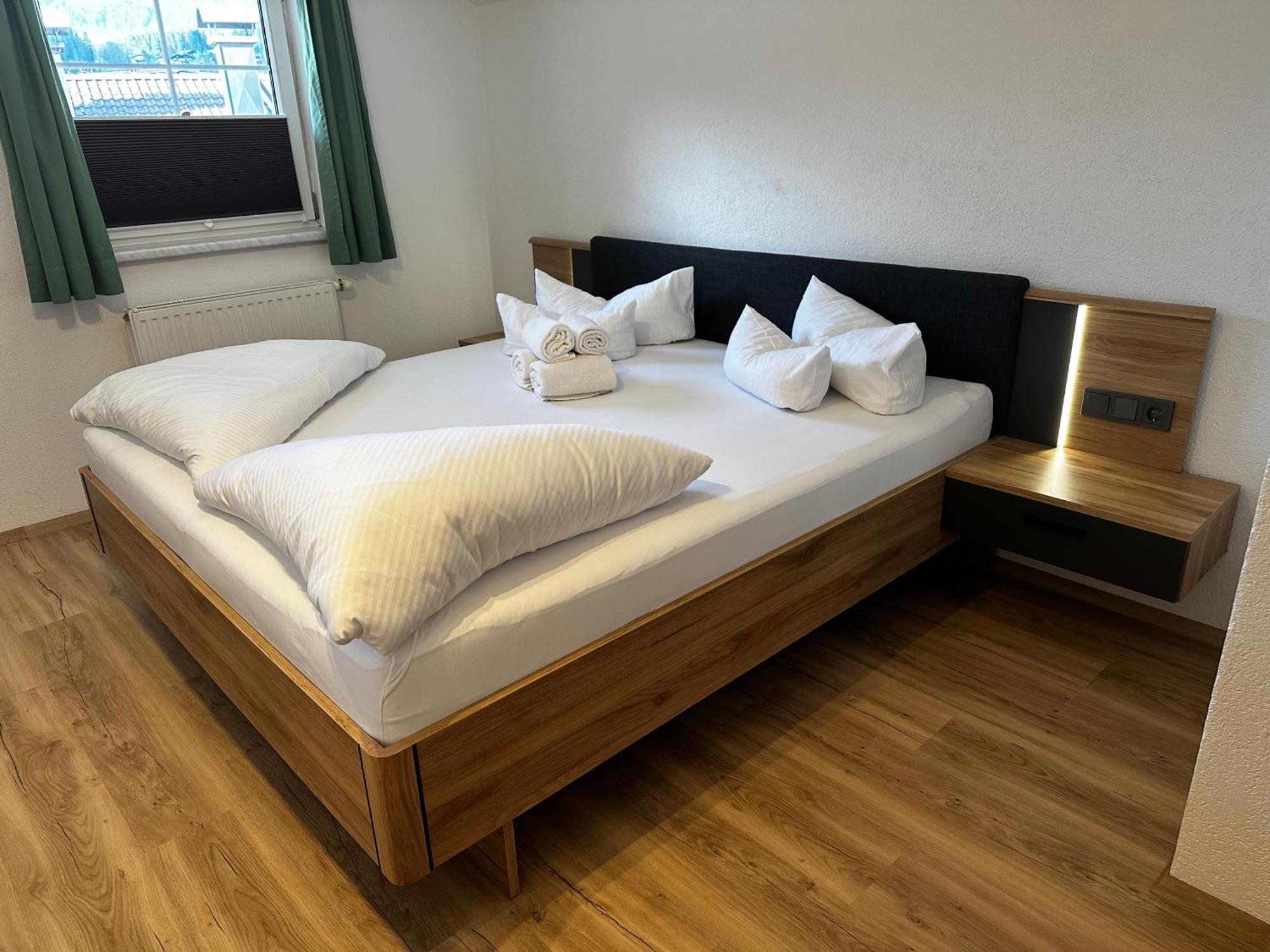 Deluxe Apart Bader Ehrwald Zewnętrze zdjęcie